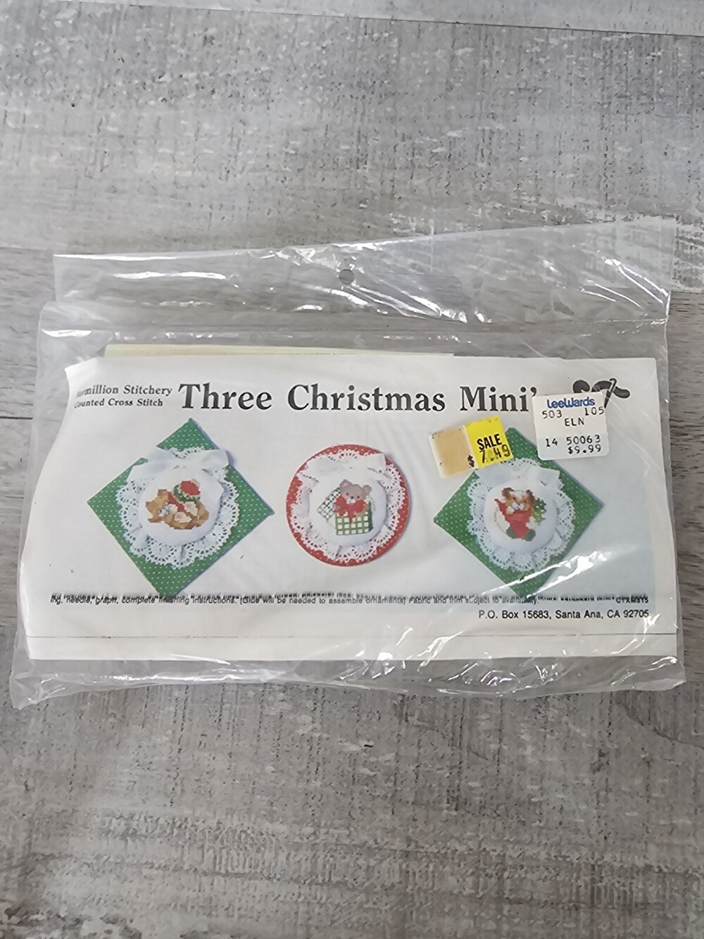 Rare Vermillion Stitchery Christmas Ornaments Cross Stitch Kit Set of 3 242d